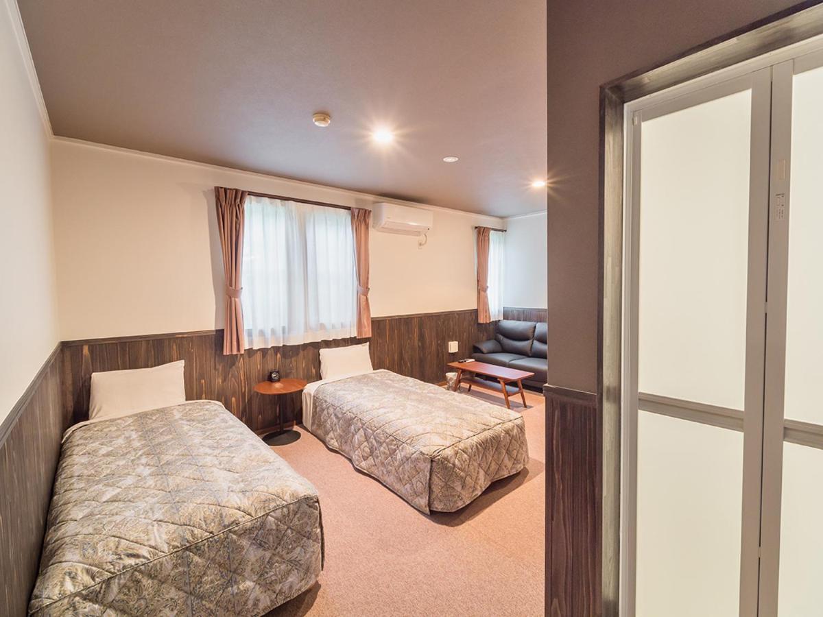 The Pageant Hostel Nikkó Kültér fotó